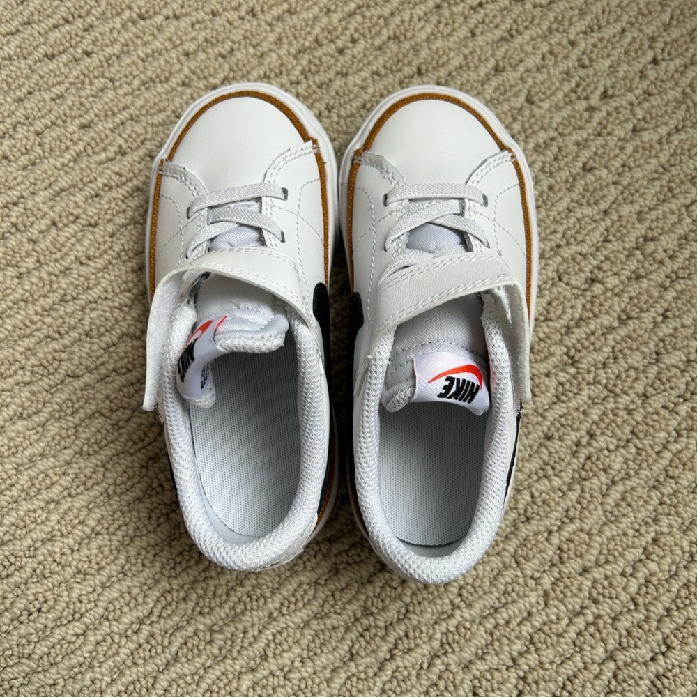 New Nike Court Legacy Sneakers